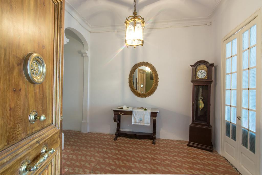 Cal Comabella Bed & Breakfast Balaguer Exterior foto